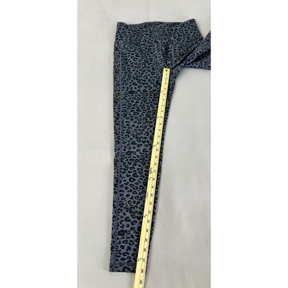 Women's Camo‎ Print Black Gray Leggings Sz Large High Rise Gym - Picture 4 of 7